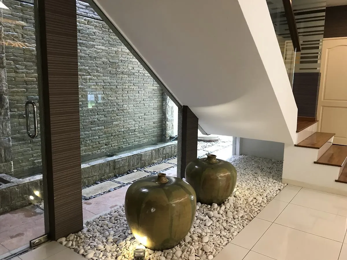 Lakeside Home Sunway Ipoh Villa